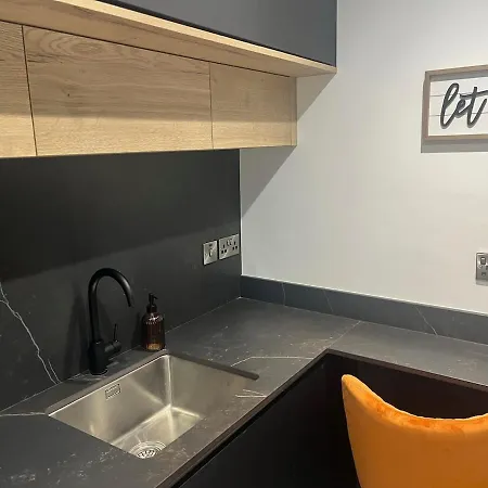 The Woodquay Loft بيت للعطل