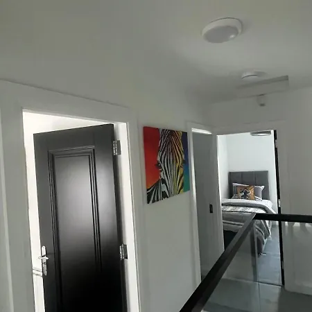 Дом отдыха The Woodquay Loft